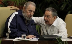 Raul Castro, Fidel Castro
