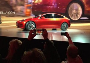 CORRECTION APTOPIX Tesla Lower Priced Car